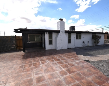 200 Belvidere Street - Photo Thumbnail 22