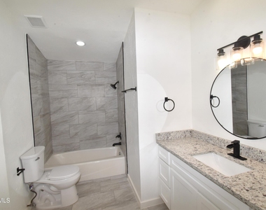 200 Belvidere Street - Photo Thumbnail 8