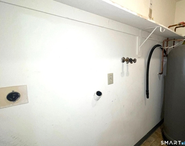 307 Willow Springs - Photo Thumbnail 11