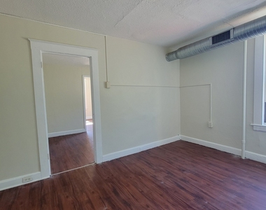 220 Main Street - Photo Thumbnail 4