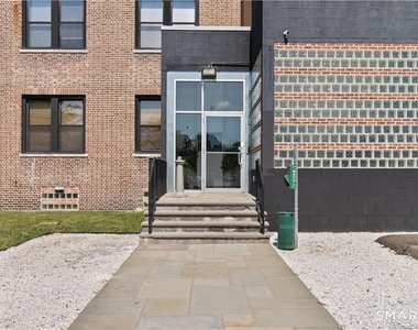 881 Lafayette Boulevard - Photo Thumbnail 30