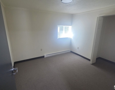 361 Pomeroy Avenue - Photo Thumbnail 9