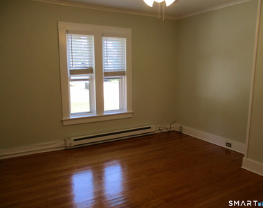 42-44 Chapman Street - Photo Thumbnail 5