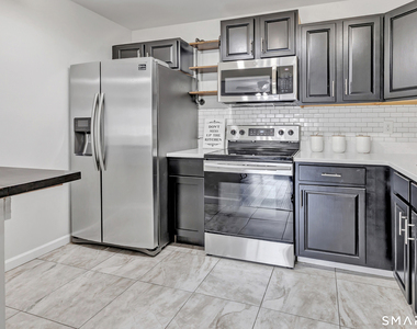 2980 Madison Avenue - Photo Thumbnail 10