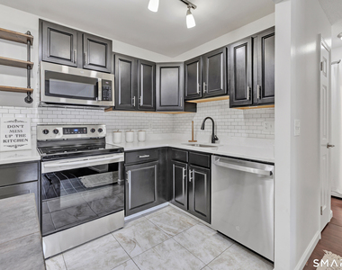 2980 Madison Avenue - Photo Thumbnail 13
