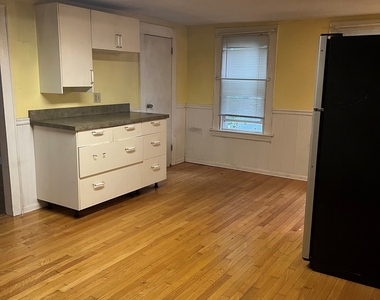 168 Curtis Street - Photo Thumbnail 1