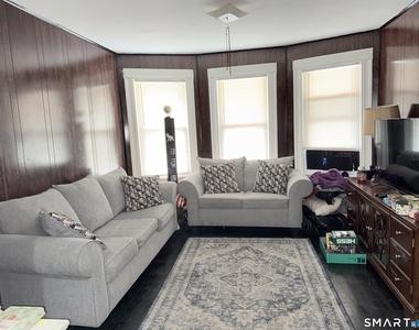 438 Hollister Avenue - Photo Thumbnail 5