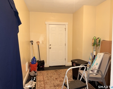 438 Hollister Avenue - Photo Thumbnail 2