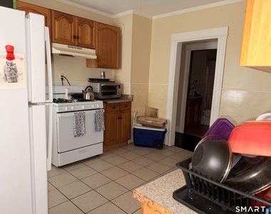 438 Hollister Avenue - Photo Thumbnail 4