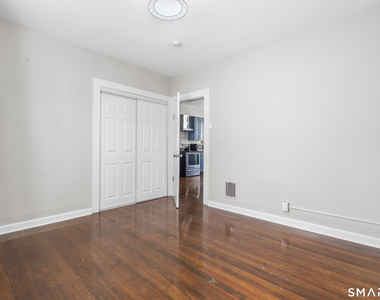 254 Hollister Street - Photo Thumbnail 5