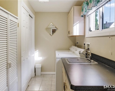 30 Riverside Avenue - Photo Thumbnail 16