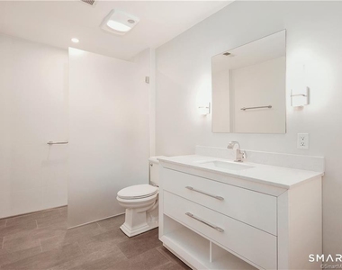 30 Riverside Avenue - Photo Thumbnail 8