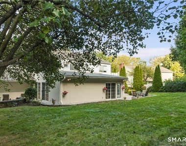 30 Riverside Avenue - Photo Thumbnail 12