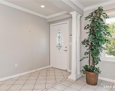 30 Riverside Avenue - Photo Thumbnail 19