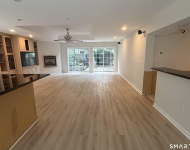 30 Riverside Avenue - Photo Thumbnail 4