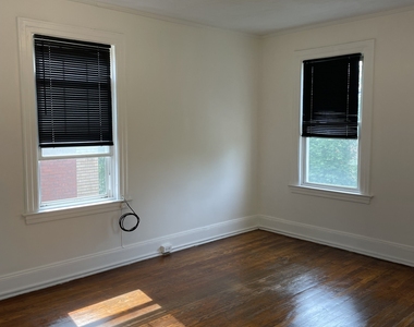 388 Woodland Street - Photo Thumbnail 2