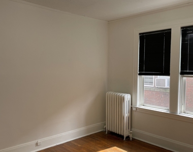 388 Woodland Street - Photo Thumbnail 3