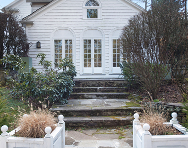 1709 Newfield Avenue - Photo Thumbnail 3