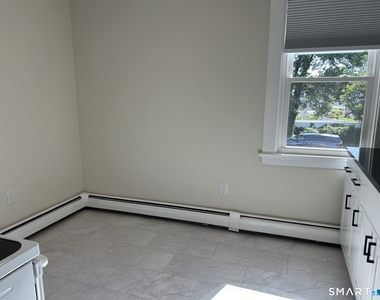 2561 Whitney Avenue - Photo Thumbnail 9