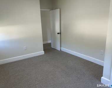 2561 Whitney Avenue - Photo Thumbnail 24