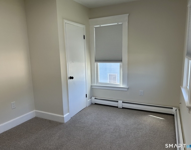 2561 Whitney Avenue - Photo Thumbnail 23