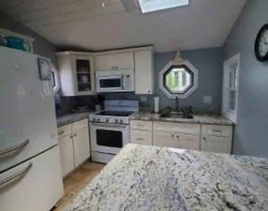 26 Grassy Hill Road - Photo Thumbnail 7