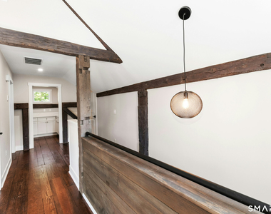 7 Ivy Hill Road - Photo Thumbnail 5