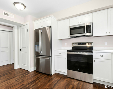 7 Ivy Hill Road - Photo Thumbnail 7