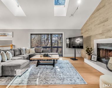 520 Walnut Tree Hill Road - Photo Thumbnail 7