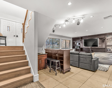 520 Walnut Tree Hill Road - Photo Thumbnail 24