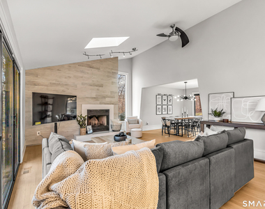 520 Walnut Tree Hill Road - Photo Thumbnail 6