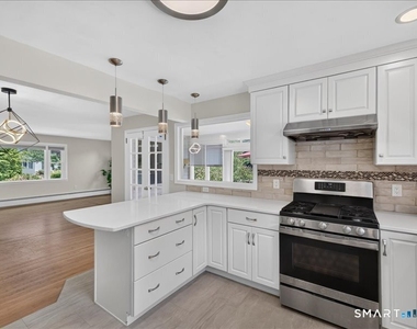 41 Island View Avenue - Photo Thumbnail 12