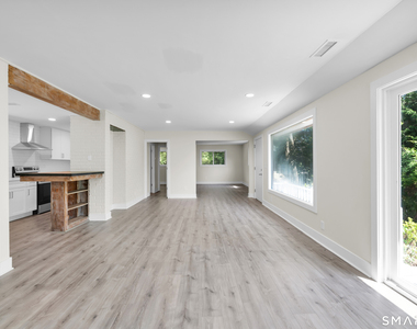 450 Danbury Road - Photo Thumbnail 2