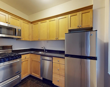 141 East 56th Street - Photo Thumbnail 1