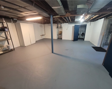 3209 Deer Path Ln - Photo Thumbnail 32