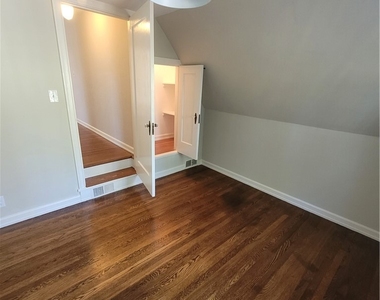 3209 Deer Path Ln - Photo Thumbnail 24