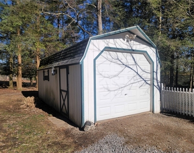 3209 Deer Path Ln - Photo Thumbnail 43
