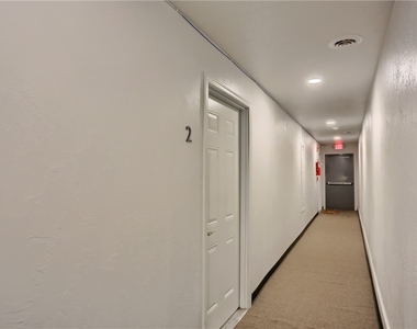 526 Fallowfield Ave - Photo Thumbnail 1