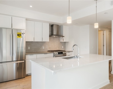2330 Penn Ave - Photo Thumbnail 5