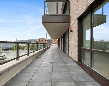 2330 Penn Ave - Photo Thumbnail 26