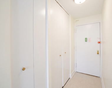 3333 Broadway - Photo Thumbnail 3