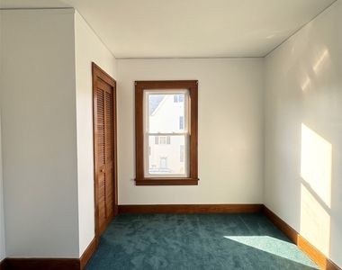 5 Bigelow St - Photo Thumbnail 8