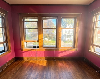 5 Bigelow St - Photo Thumbnail 11