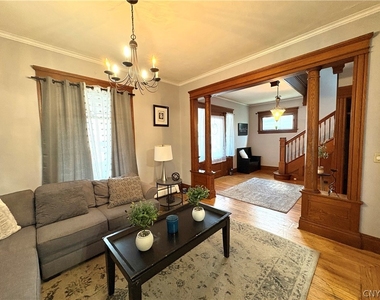 142 Curtis Place - Photo Thumbnail 15