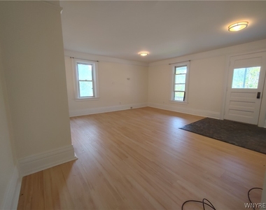 770 Lake Road - Photo Thumbnail 5