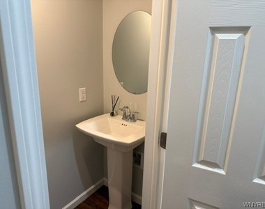 48 Roger Chaffee Drive - Photo Thumbnail 3
