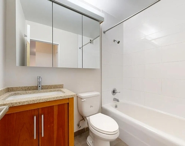 East 34th Street - Photo Thumbnail 6
