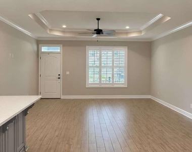320 Daniel Trent Way - Photo Thumbnail 6