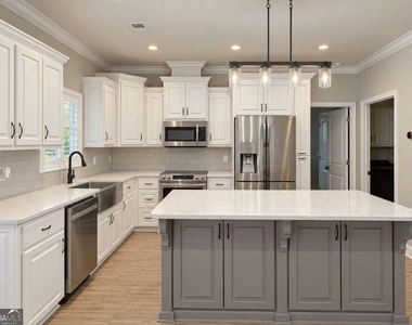 320 Daniel Trent Way - Photo Thumbnail 11