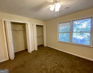 164 Berlin Court - Photo Thumbnail 6